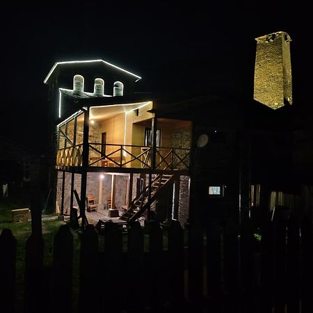Chazhashi Guesthouse Ushguli Exterior foto
