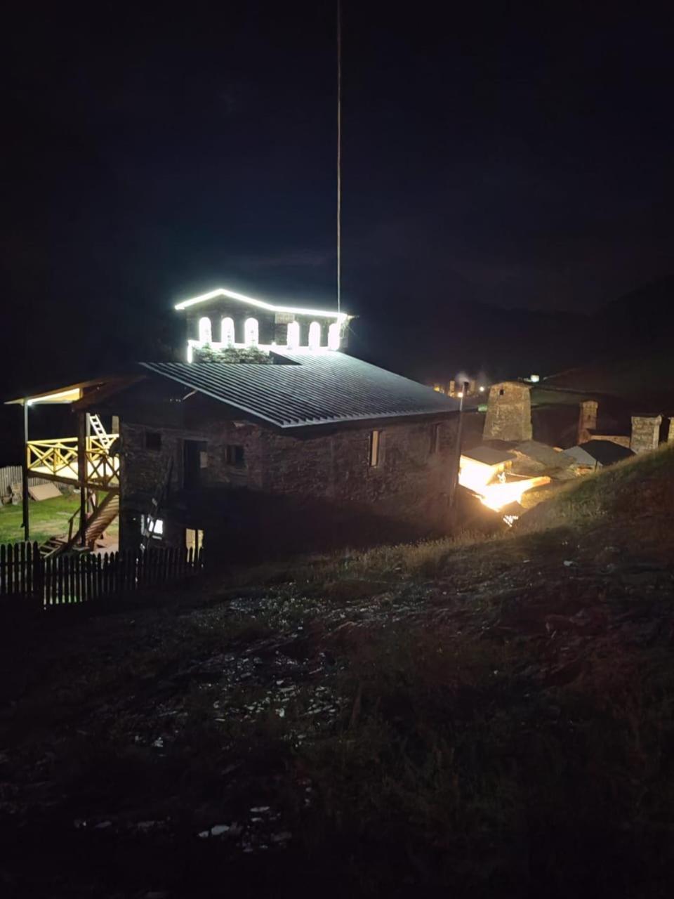 Chazhashi Guesthouse Ushguli Exterior foto